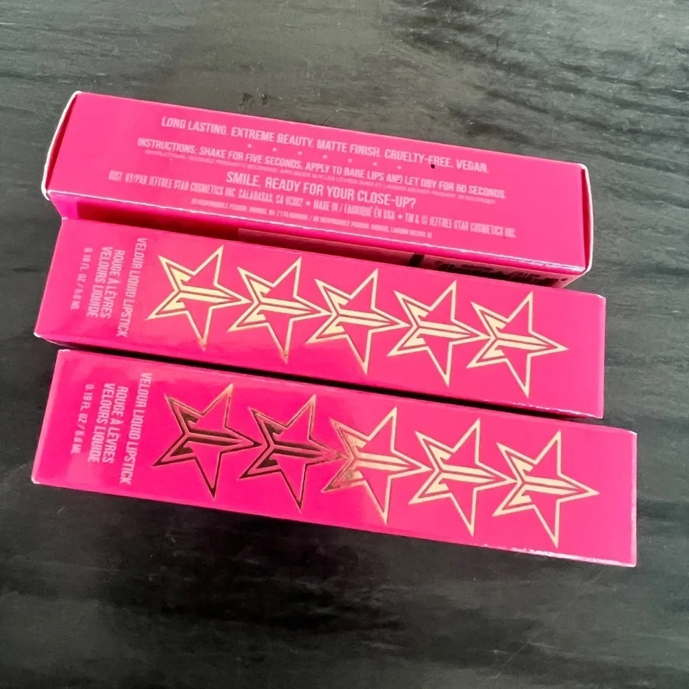 Jeffree Star Velour Liquid Lipstick in Hidden Hills